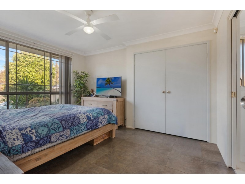 106 Pacific Palms CCT, Hoxton Park NSW 2171