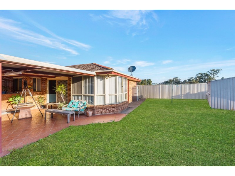 106 Pacific Palms CCT, Hoxton Park NSW 2171