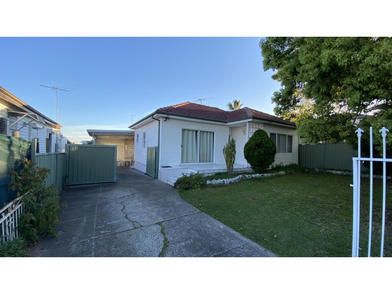 10 Evan Street, Fairfield Heights NSW 2165