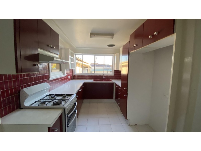 10 Evan Street, Fairfield Heights NSW 2165