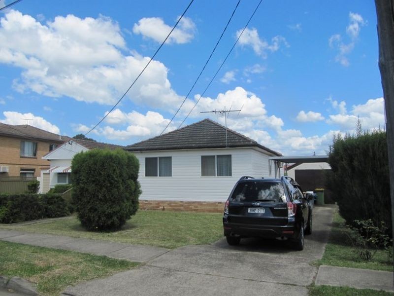 Fairfield West NSW 2165