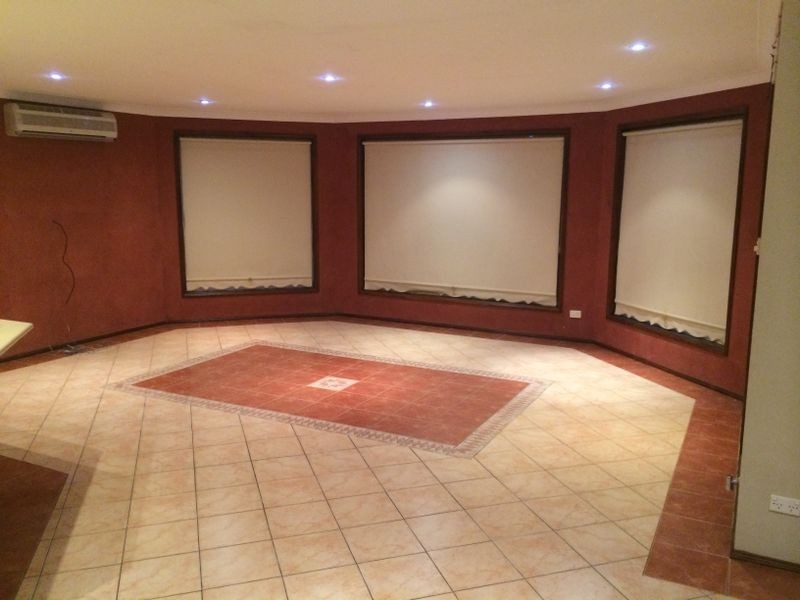 West Hoxton NSW 2171