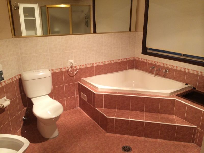 West Hoxton NSW 2171