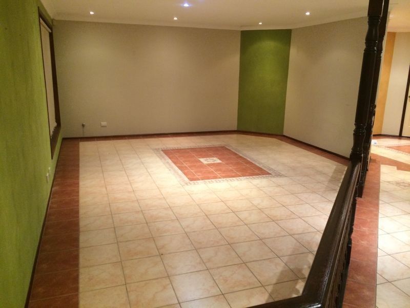 West Hoxton NSW 2171