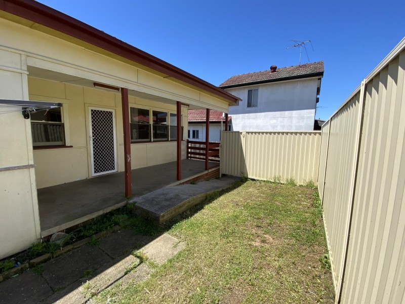 7 Lang Street, Smithfield NSW 2164