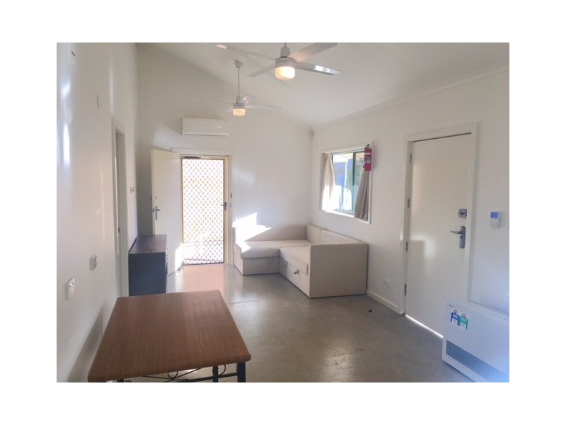 1A English Street, Glenfield NSW 2167