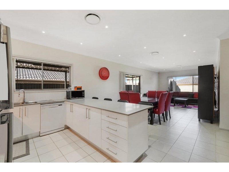 14 Duffy Avenue, Gregory Hills NSW 2557