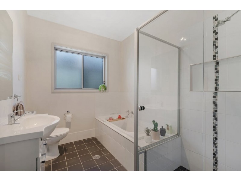 14 Duffy Avenue, Gregory Hills NSW 2557