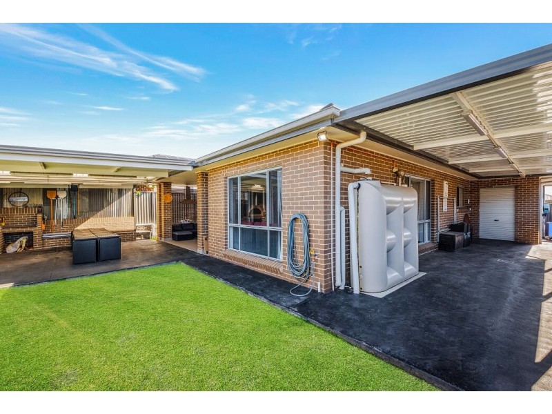 14 Duffy Avenue, Gregory Hills NSW 2557