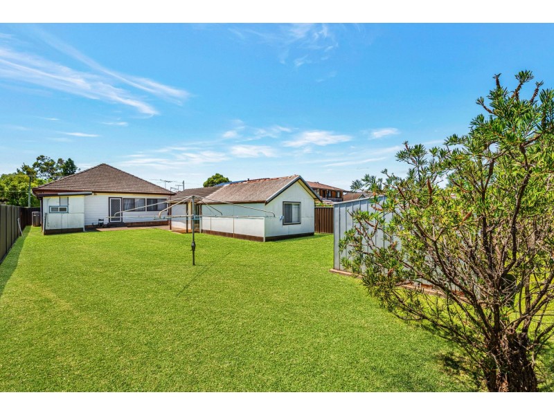 17 Murray Street, Smithfield NSW 2164