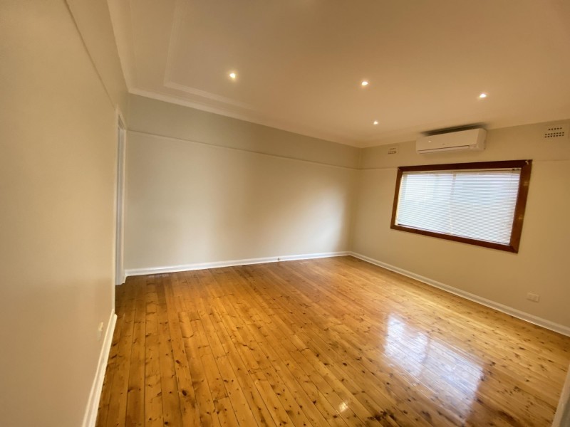 40 Railway Parade, Fairfield NSW 2165