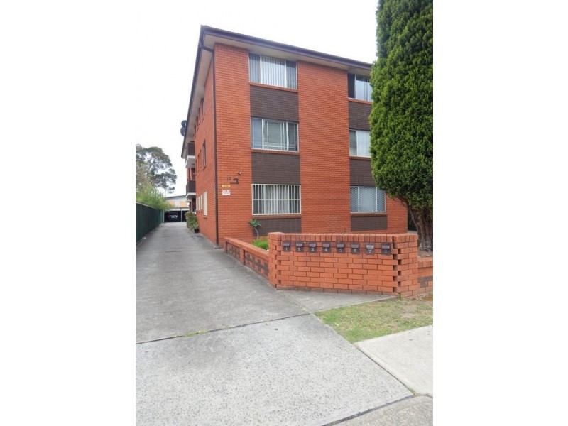 3/12 Wrentmore Street, Fairfield NSW 2165
