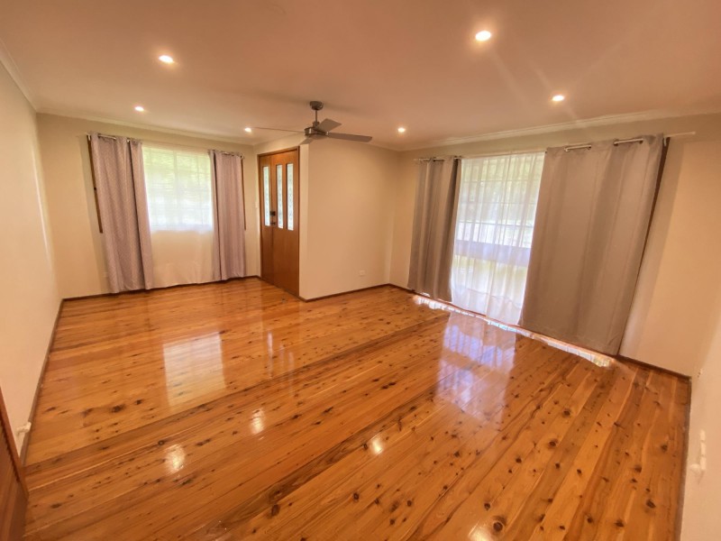 9 Webb Close, Edensor Park NSW 2176