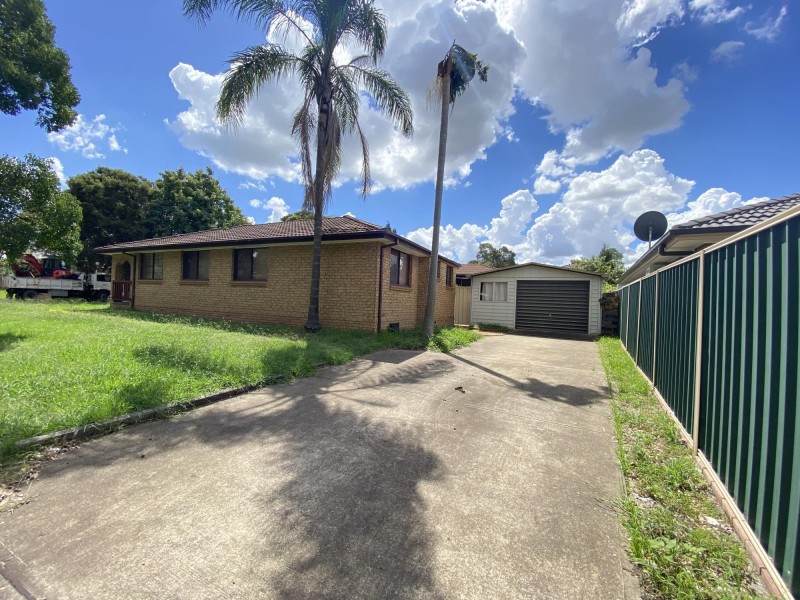 9 Webb Close, Edensor Park NSW 2176