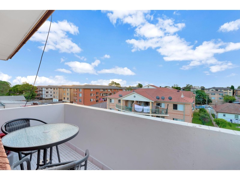 11/76 Hamilton Road, Fairfield NSW 2165