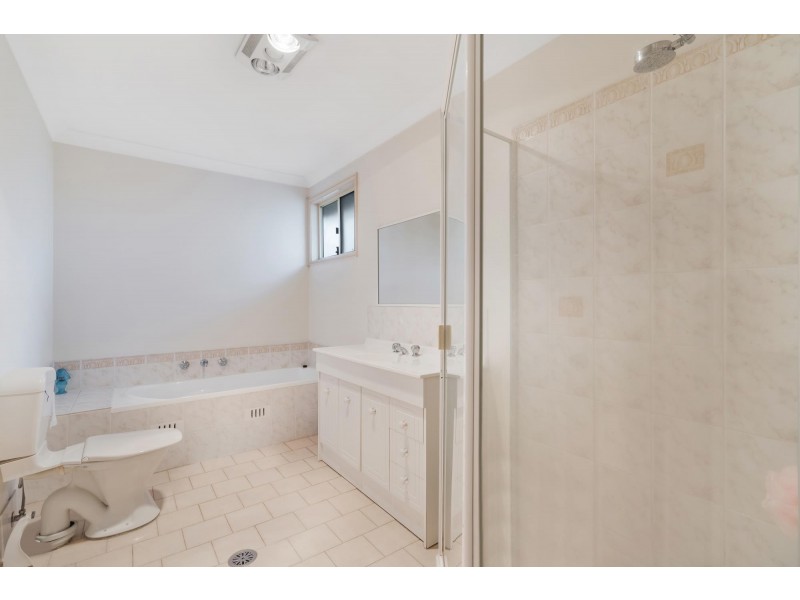 1A Seamans Place, Horningsea Park NSW 2171