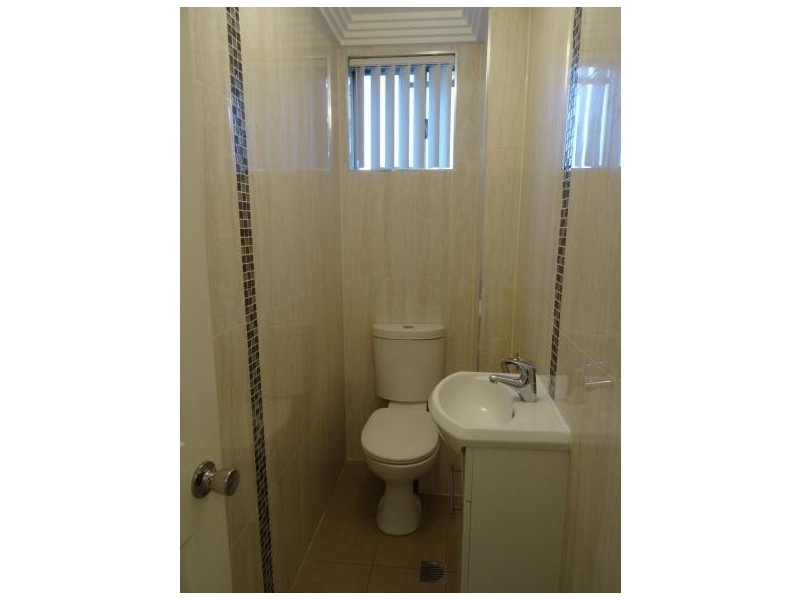 2/53 Goulburn street, Liverpool NSW 2170