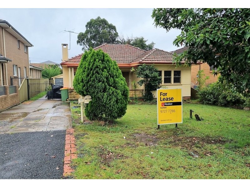 12 Murray Street, Smithfield NSW 2164