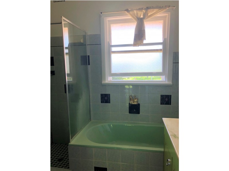 9 Rossiter Street, Smithfield NSW 2164