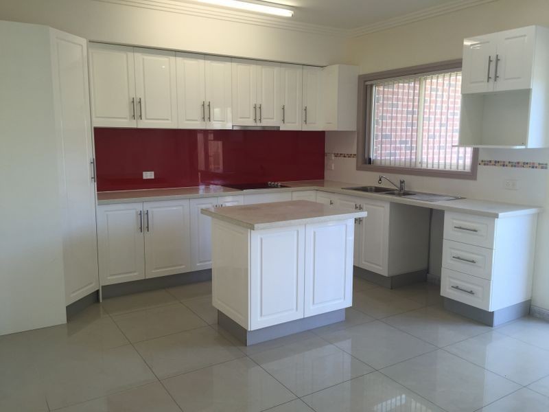 17 Salisbury Street, Canley Heights NSW 2166