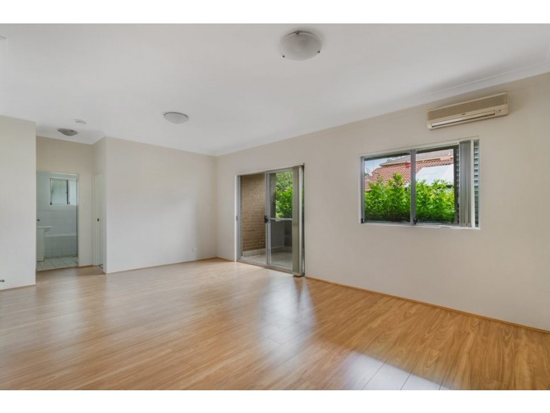4/14-16 Dalley Street, Harris Park NSW 2150