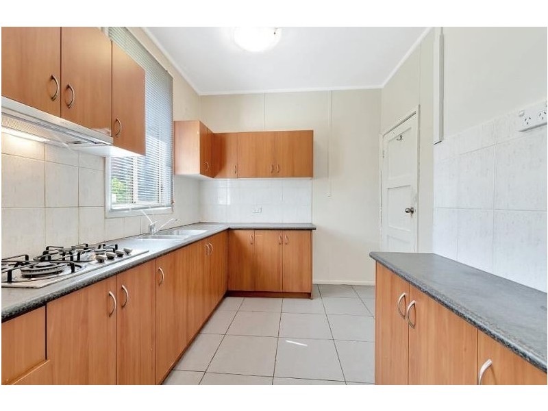 13 Rees Street, Mays Hill NSW 2145