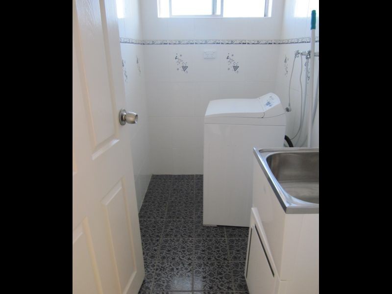 Fairfield West NSW 2165