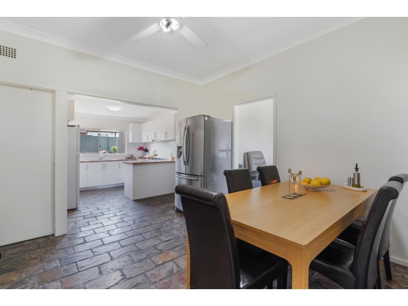 26 Warrumbungle Street, Fairfield West NSW 2165