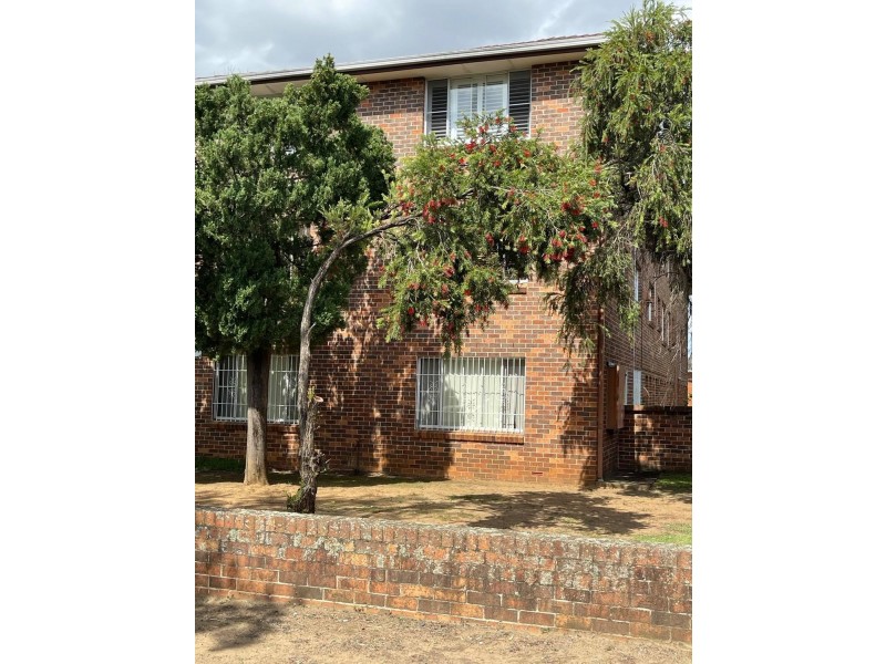 9/17 Lackey Street, Fairfield NSW 2165