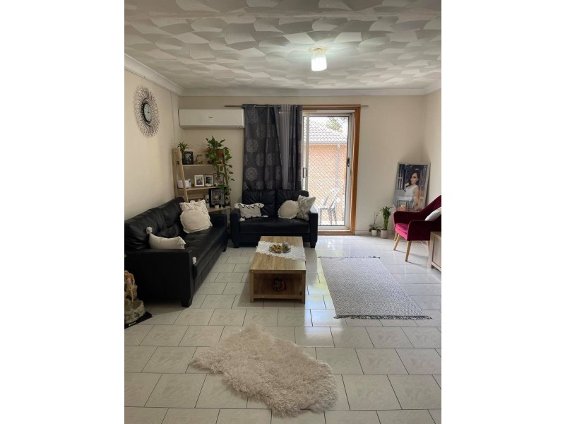 9/17 Lackey Street, Fairfield NSW 2165