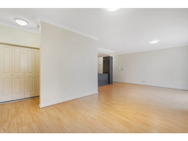 403/10 Refractory Court, Holroyd NSW 2142