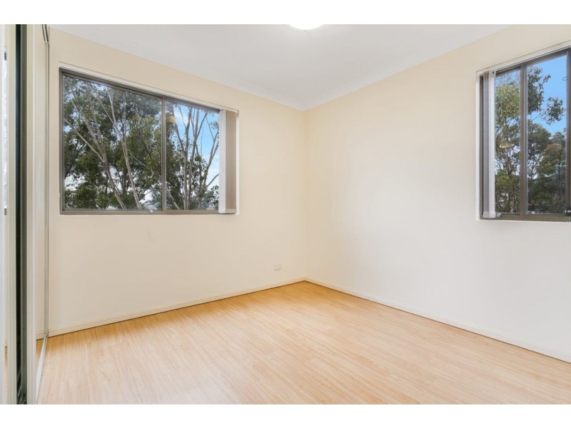 403/10 Refractory Court, Holroyd NSW 2142