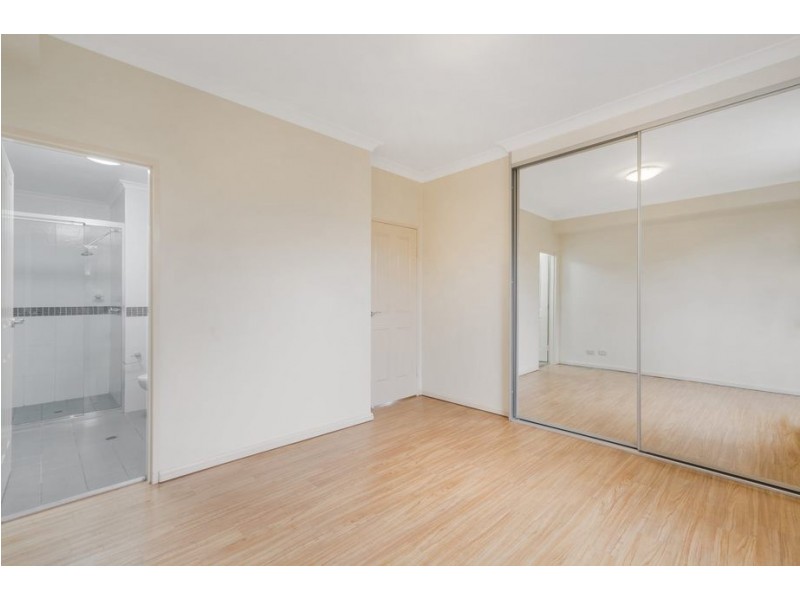 403/10 Refractory Court, Holroyd NSW 2142