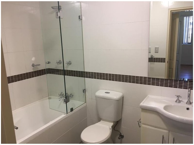 403/10 Refractory Court, Holroyd NSW 2142