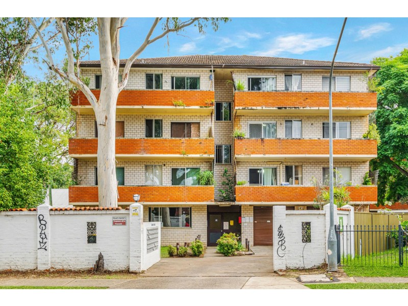 11/1 Waterside Crescent, Carramar NSW 2163