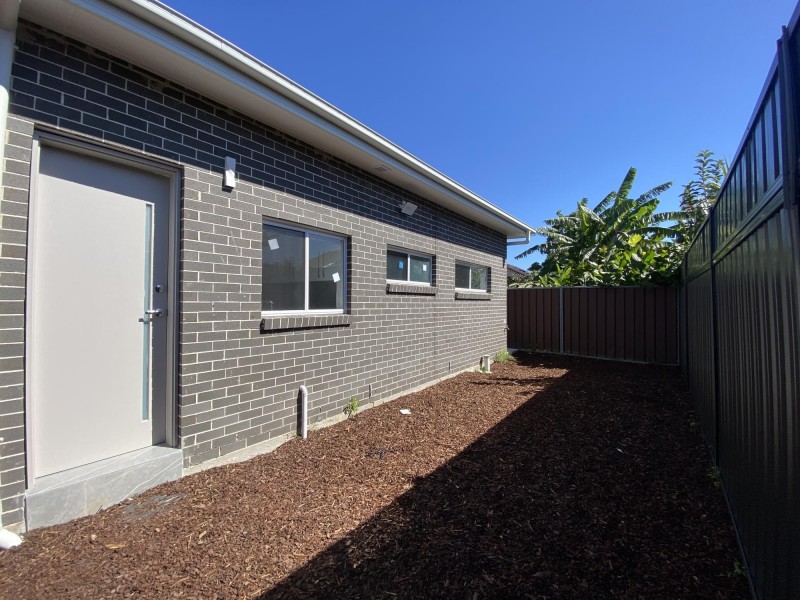 33A Chadwick Crescent, Fairfield West NSW 2165