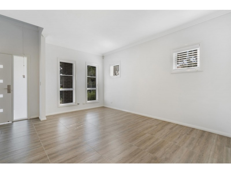 86 Mccarthy Street, Fairfield West NSW 2165