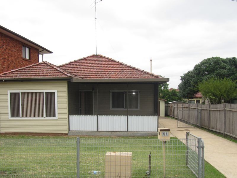 61 Wolseley Street, Fairfield NSW 2165