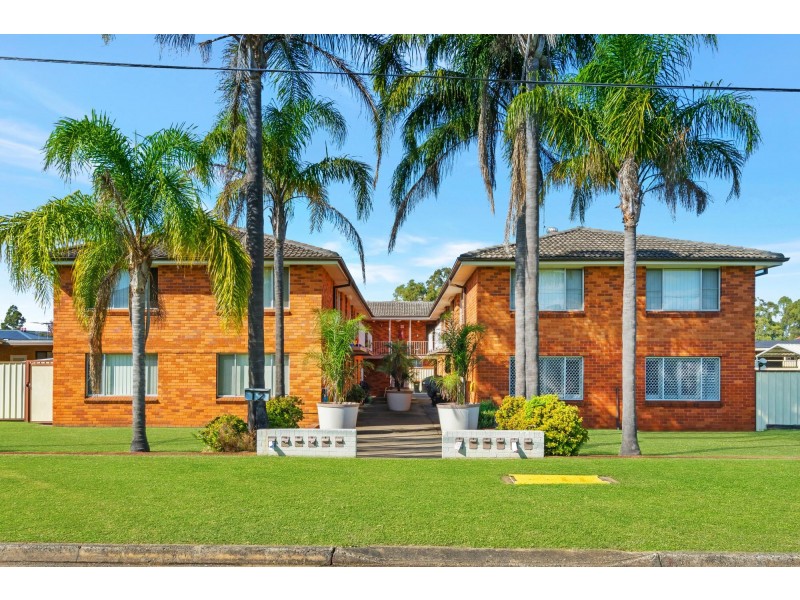 1/12-14 Market Street, Moorebank NSW 2170