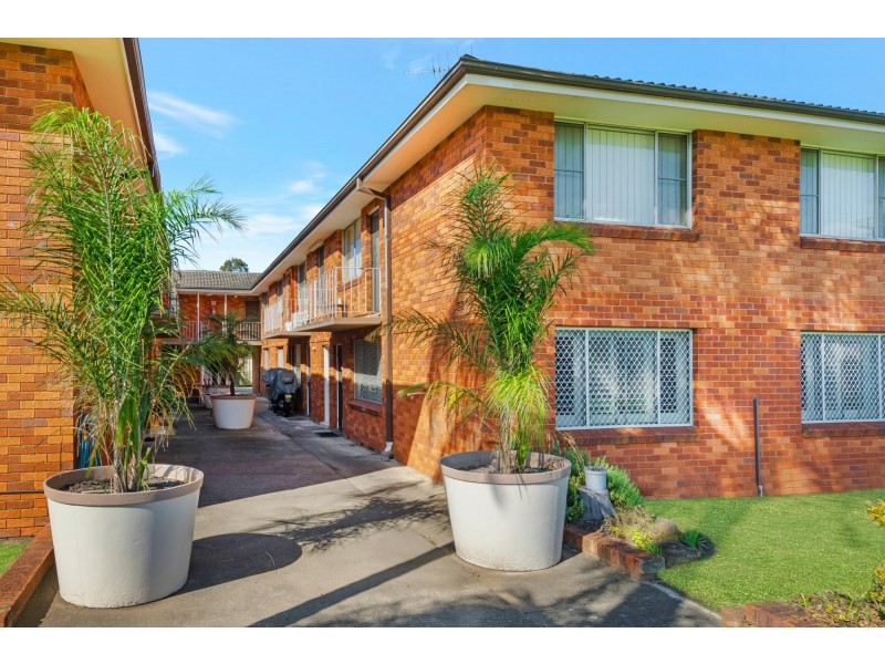 1/12-14 Market Street, Moorebank NSW 2170
