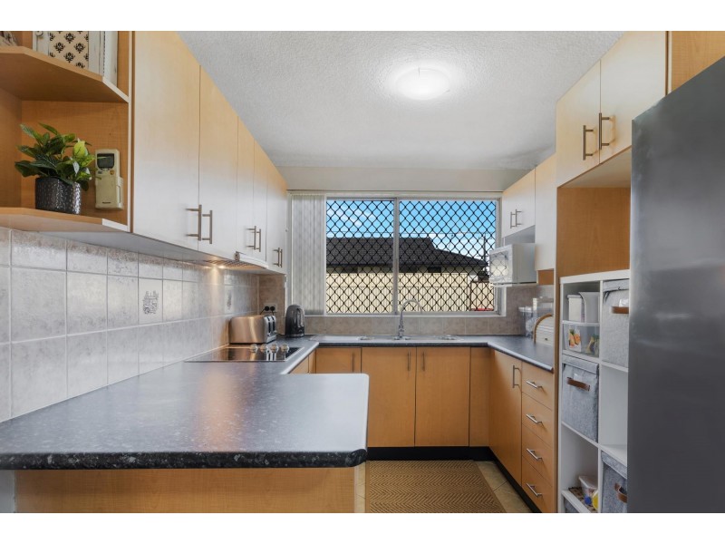 1/12-14 Market Street, Moorebank NSW 2170