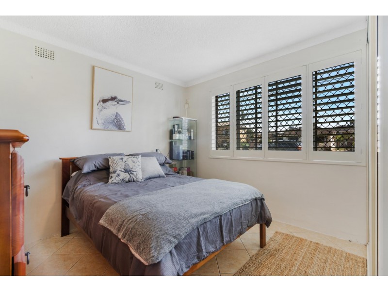 1/12-14 Market Street, Moorebank NSW 2170