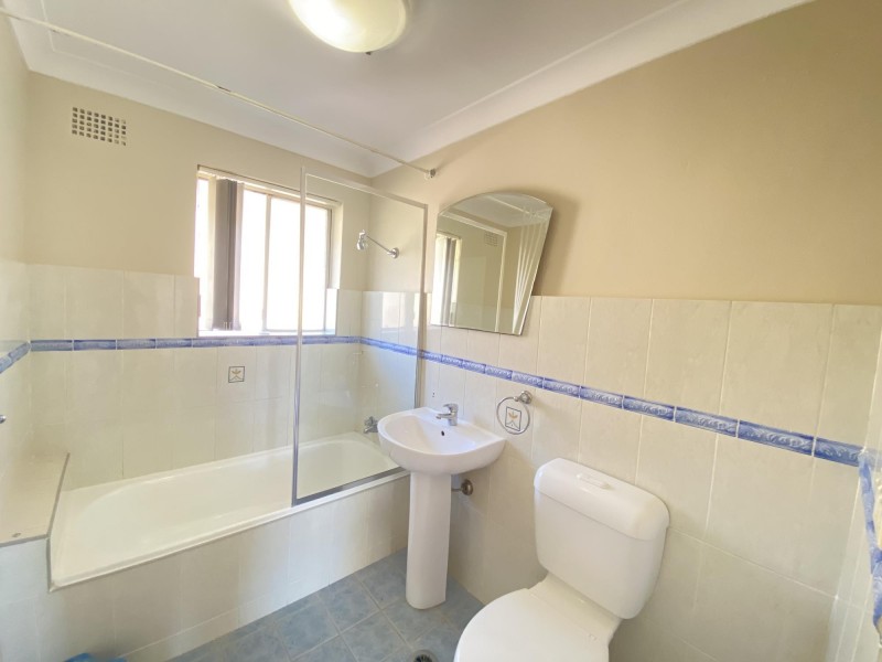 6/12 Levuka Street, Cabramatta NSW 2166