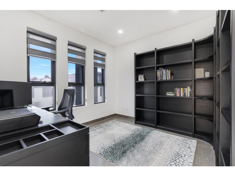 20 Poplar Avenue, Elizabeth Hills NSW 2171