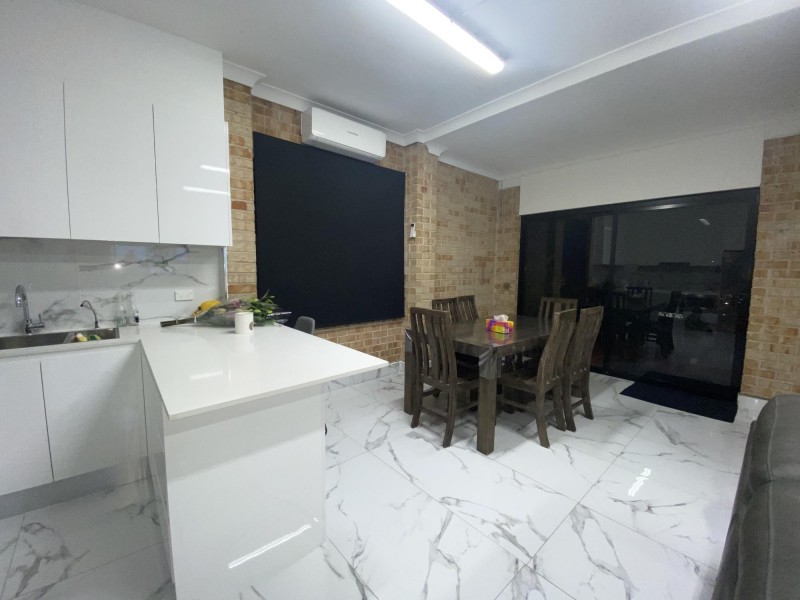 3 Roxby Place, Hinchinbrook NSW 2168