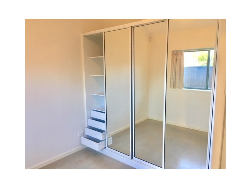 1A English Street, Glenfield NSW 2167