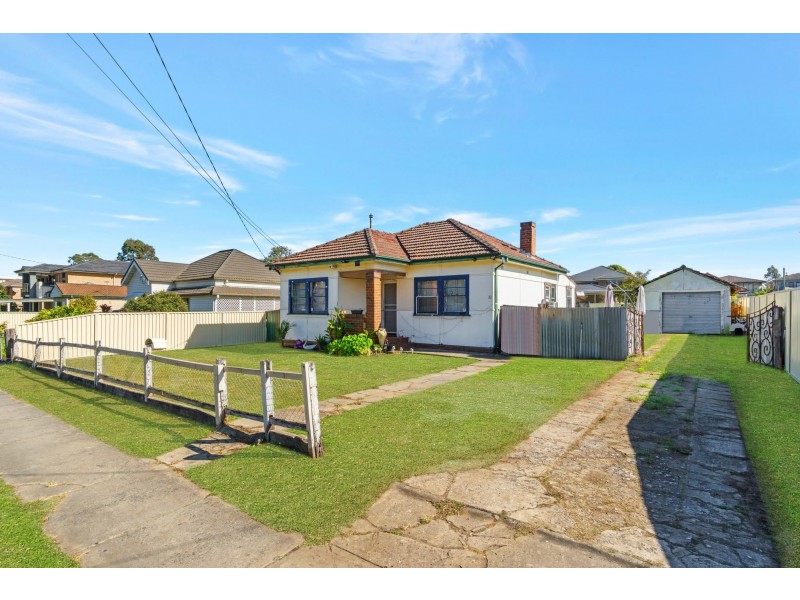 55 Railway Parade, Fairfield NSW 2165