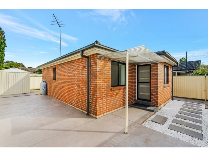 105A Oxford Street, Smithfield NSW 2164