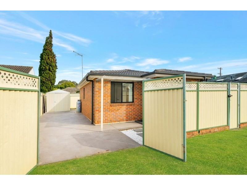 105A Oxford Street, Smithfield NSW 2164