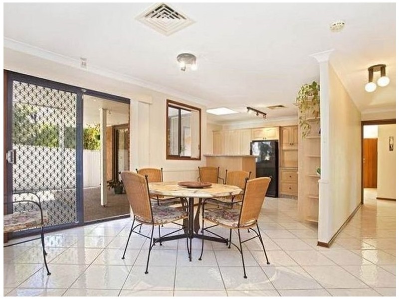 20 Elouera Crescent, Moorebank NSW 2170